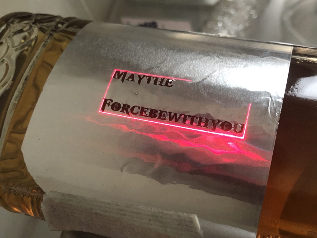 How to engraving on glass bottle with a fiber laser